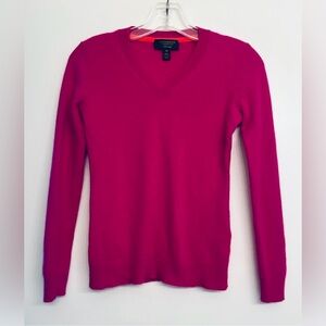 Charter Club 100% Cashmere Women's V-neck sweater size PP